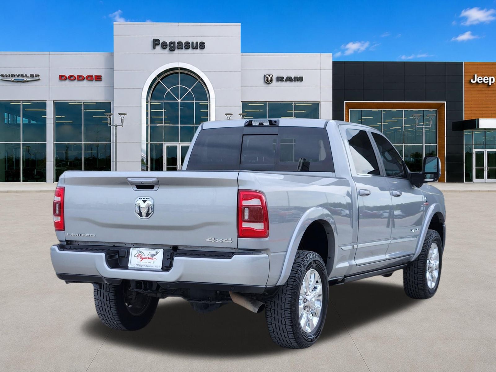 2023 RAM Ram 2500 Limited Crew Cab 4x4 6'4' Box
