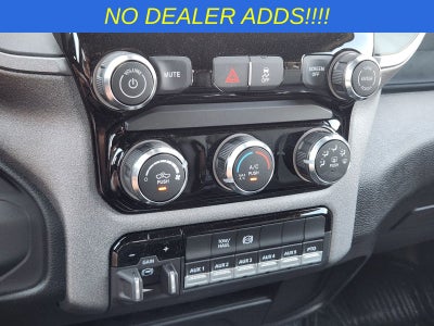 2026 RAM Ram 5500 Chassis Cab RAM 5500 TRADESMAN CHASSIS CREW CAB 4X4 84' CA