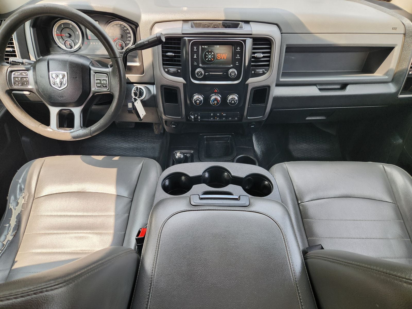 2018 RAM 3500 Chassis Tradesman/SLT/Laramie