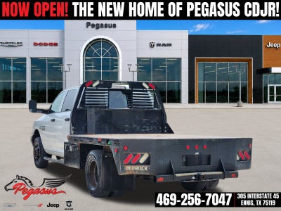 2018 RAM 3500 Chassis Tradesman/SLT/Laramie