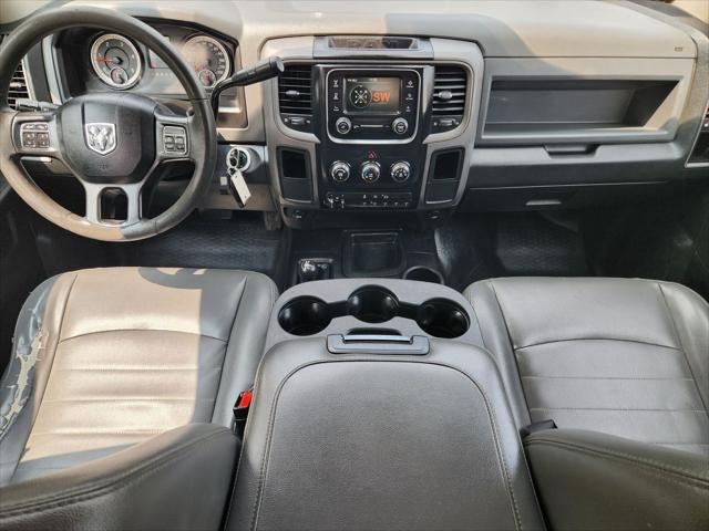 2018 RAM 3500 Chassis Tradesman/SLT/Laramie