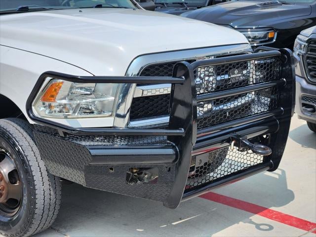 2018 RAM 3500 Chassis Tradesman/SLT/Laramie