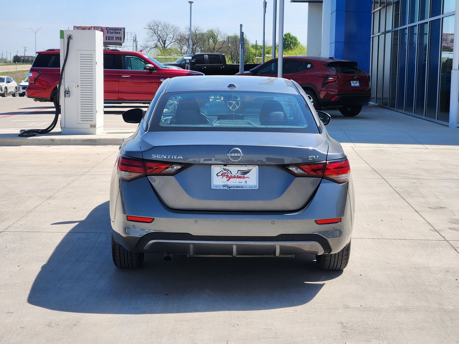 2024 Nissan Sentra SV Xtronic CVT