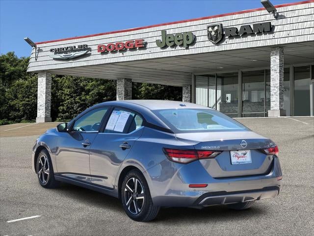 2024 Nissan Sentra SV Xtronic CVT