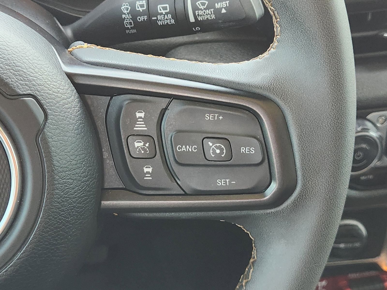 2024 Jeep Wrangler 4-Door Willys 4x4