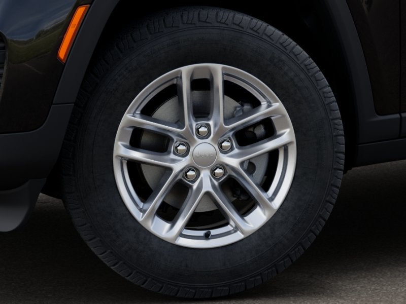 2025 Jeep Grand Cherokee GRAND CHEROKEE LAREDO X 4X2