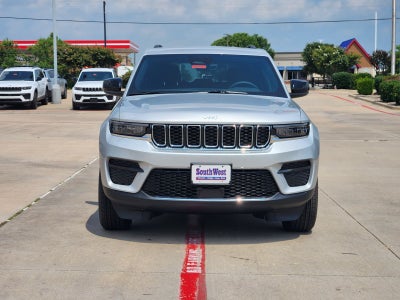 2026 Jeep Grand Cherokee GRAND CHEROKEE LAREDO 4X2