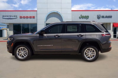 2025 Jeep Grand Cherokee GRAND CHEROKEE LAREDO X 4X2