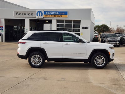 2025 Jeep Grand Cherokee GRAND CHEROKEE LAREDO 4X2