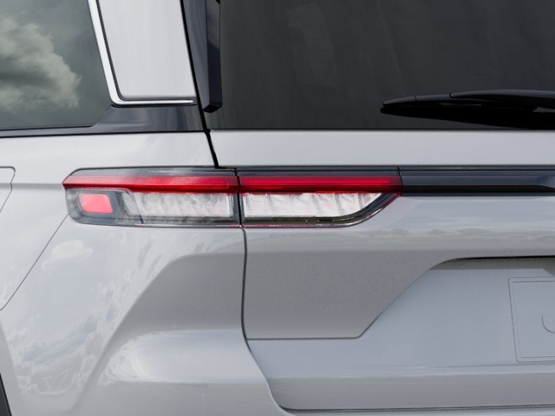 2025 Jeep Grand Cherokee GRAND CHEROKEE LAREDO 4X2