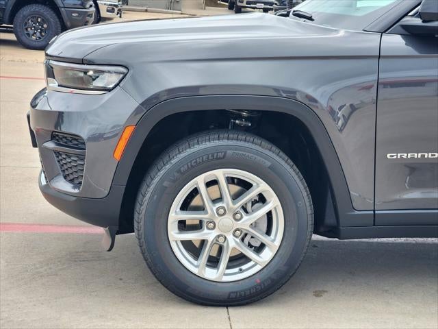 2026 Jeep Grand Cherokee GRAND CHEROKEE LAREDO 4X2