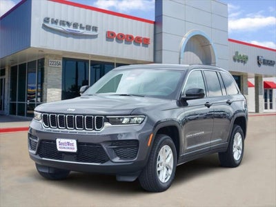 2026 Jeep Grand Cherokee GRAND CHEROKEE LAREDO 4X2