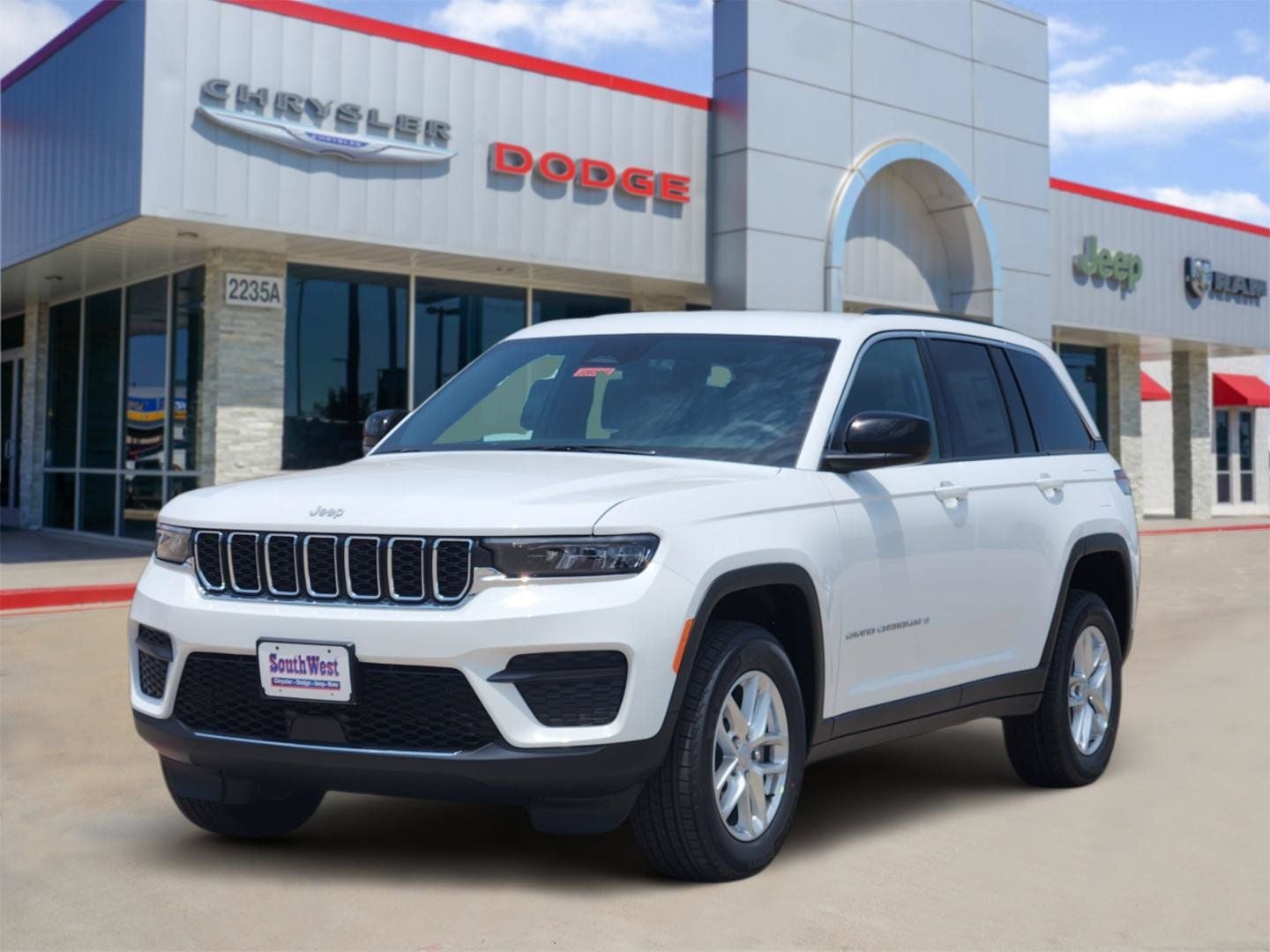 2026 Jeep Grand Cherokee GRAND CHEROKEE LAREDO 4X2