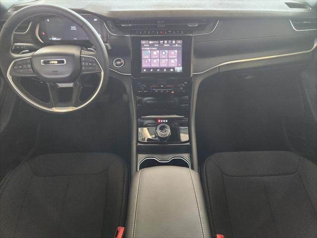 2026 Jeep Grand Cherokee GRAND CHEROKEE LAREDO 4X2