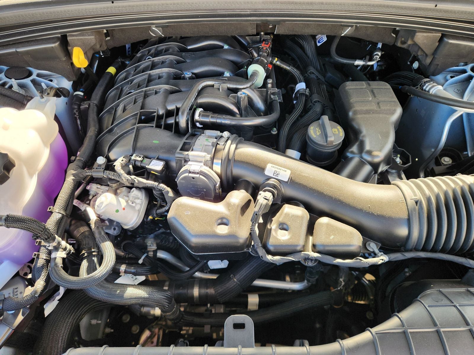 2025 Jeep Grand Cherokee GRAND CHEROKEE LAREDO 4X2