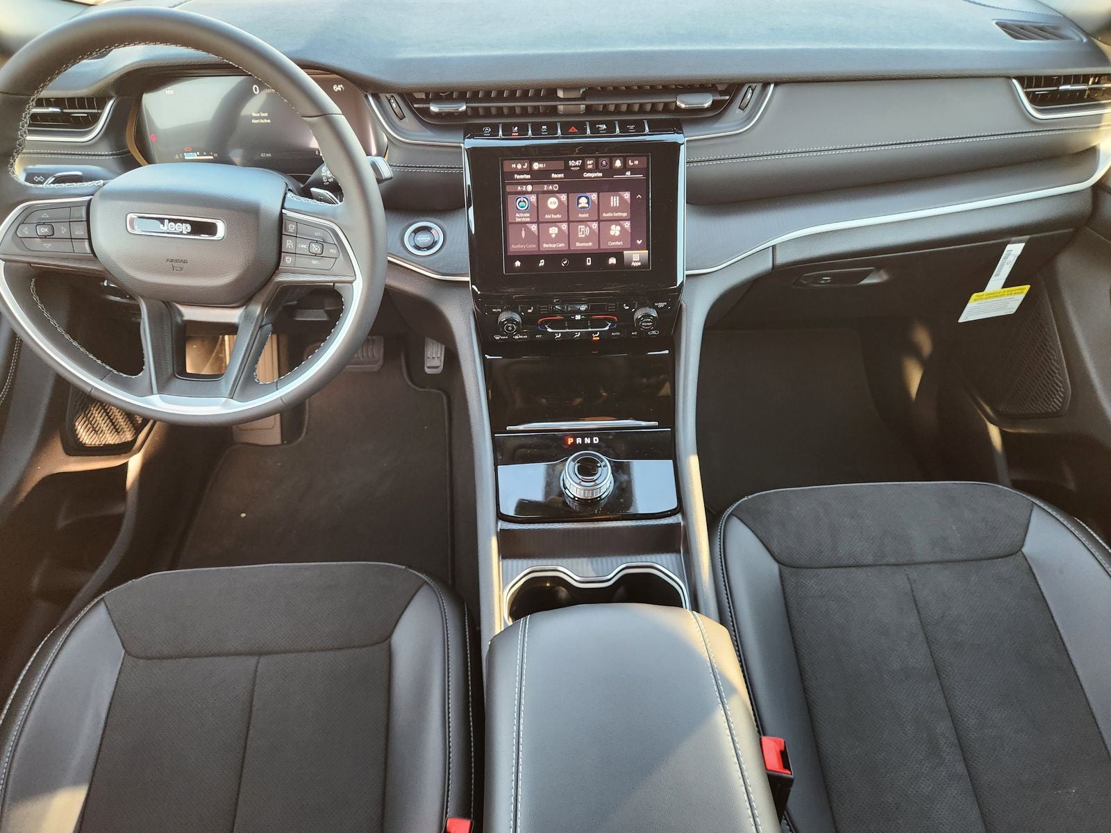 2025 Jeep Grand Cherokee GRAND CHEROKEE ALTITUDE X 4X2