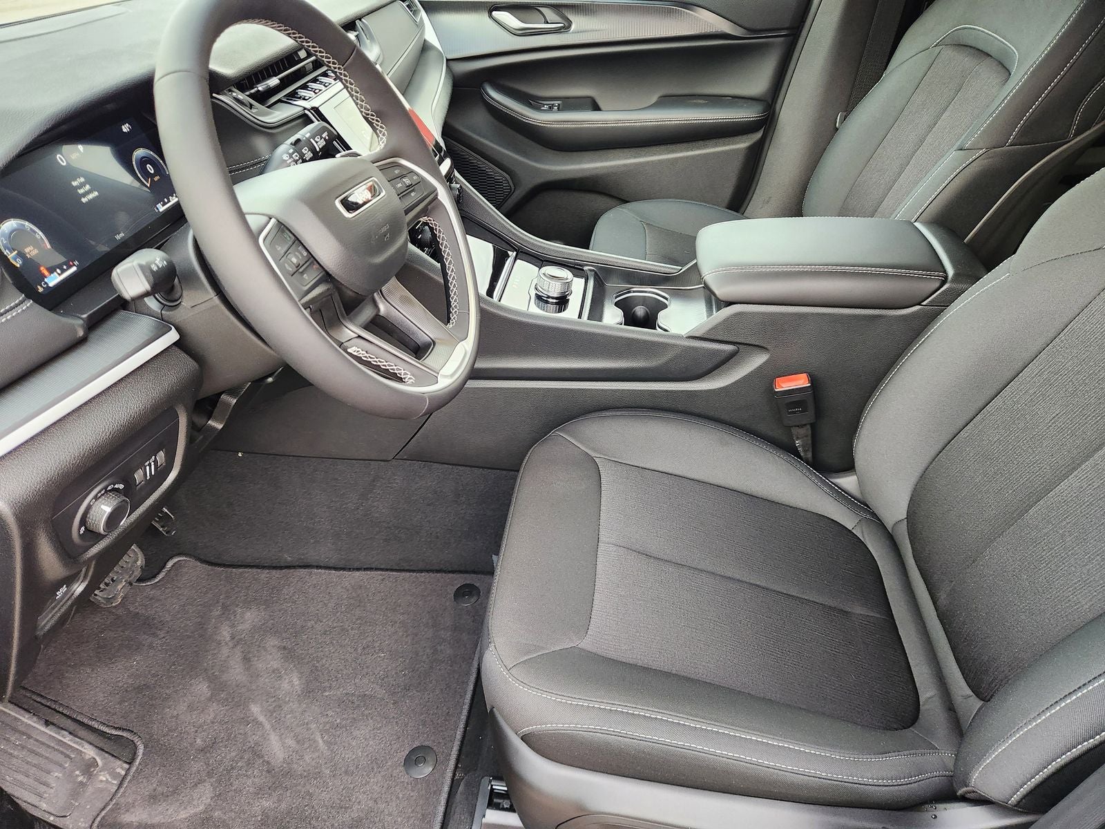 2025 Jeep Grand Cherokee GRAND CHEROKEE LAREDO X 4X2