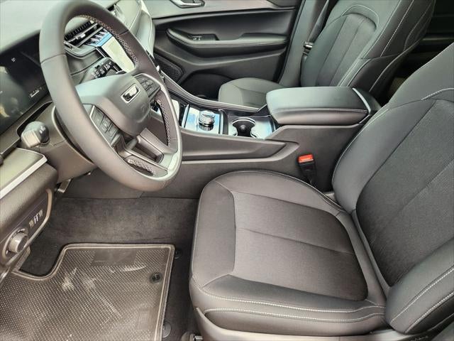 2026 Jeep Grand Cherokee GRAND CHEROKEE LAREDO X 4X4