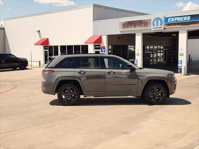 2027 Jeep Grand Cherokee Limited Reserve