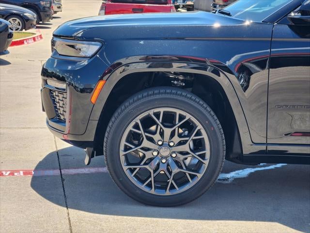 2026 Jeep Grand Cherokee GRAND CHEROKEE SUMMIT 4X4