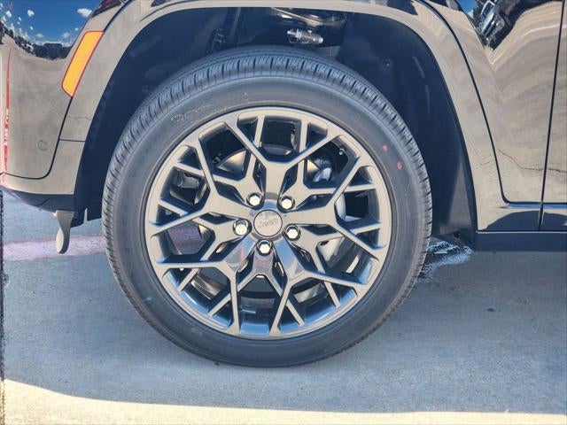 2026 Jeep Grand Cherokee GRAND CHEROKEE SUMMIT 4X4