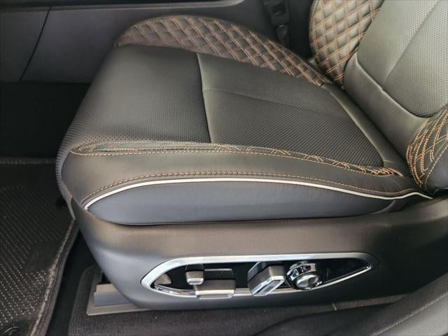 2026 Jeep Grand Cherokee GRAND CHEROKEE SUMMIT 4X4