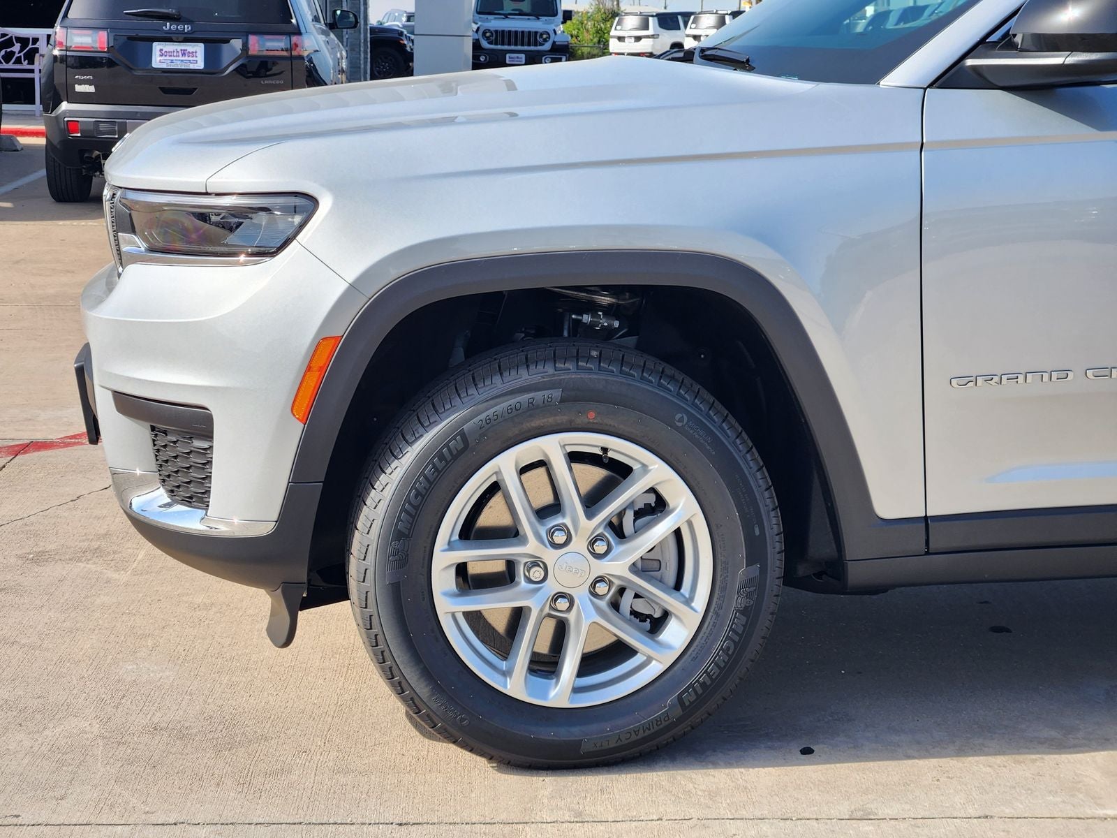 2026 Jeep Grand Cherokee GRAND CHEROKEE L LAREDO X 4X2
