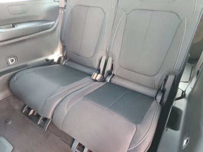 2025 Jeep Grand Cherokee GRAND CHEROKEE L LAREDO X 4X2