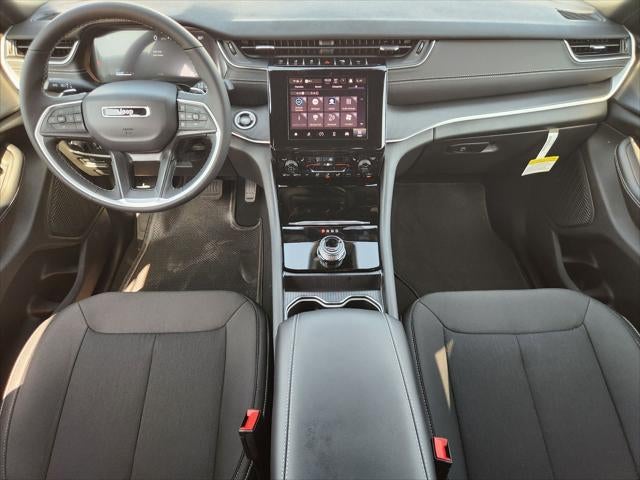 2026 Jeep Grand Cherokee GRAND CHEROKEE L LAREDO X 4X2