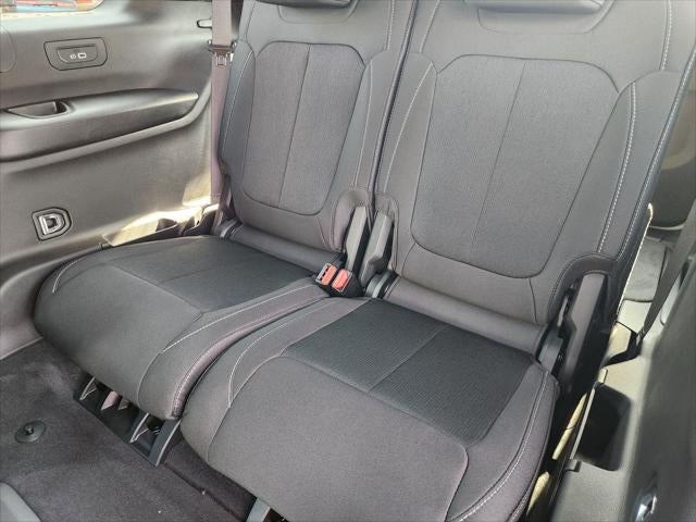 2026 Jeep Grand Cherokee GRAND CHEROKEE L LAREDO X 4X2