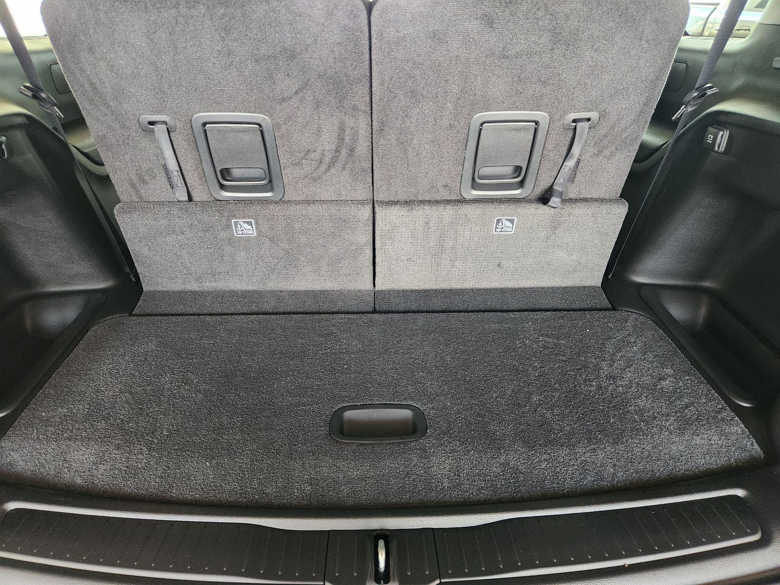 2026 Jeep Grand Cherokee GRAND CHEROKEE L LAREDO 4X2