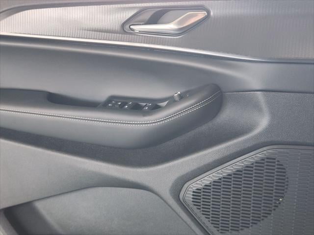 2026 Jeep Grand Cherokee GRAND CHEROKEE L LAREDO 4X2