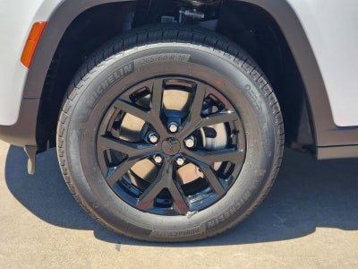 2026 Jeep Grand Cherokee GRAND CHEROKEE L LAREDO ALTITUDE 4X2