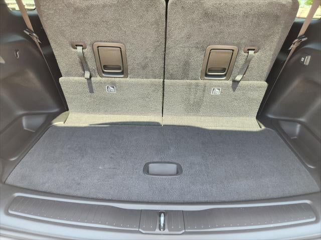 2026 Jeep Grand Cherokee GRAND CHEROKEE L LAREDO ALTITUDE 4X2