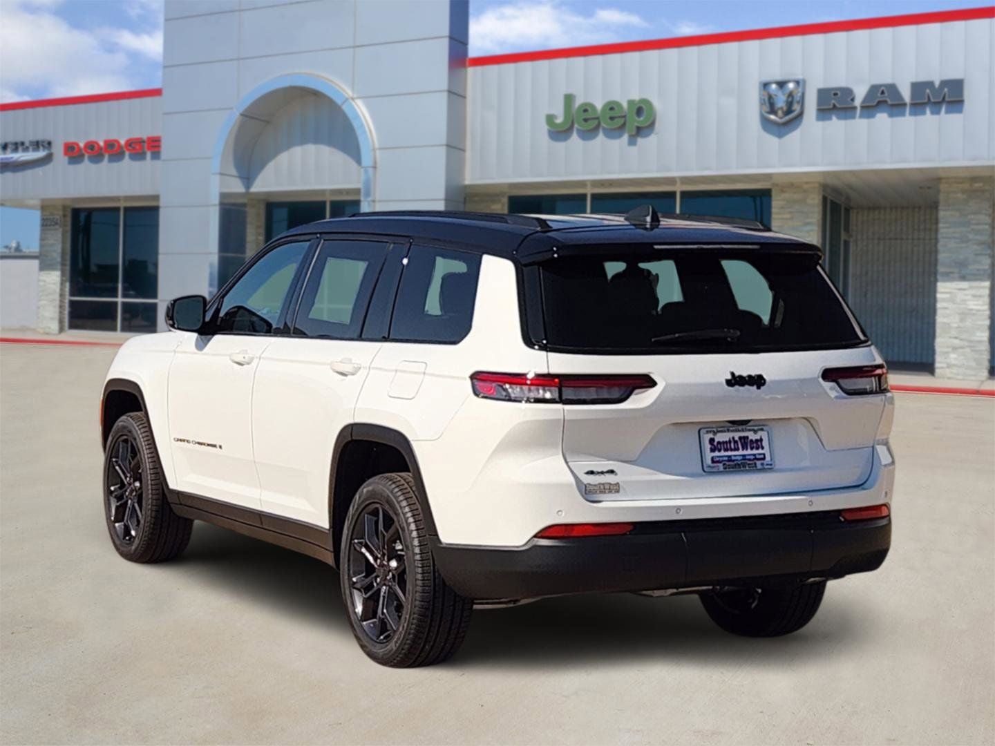 2025 Jeep Grand Cherokee GRAND CHEROKEE L LIMITED 4X4