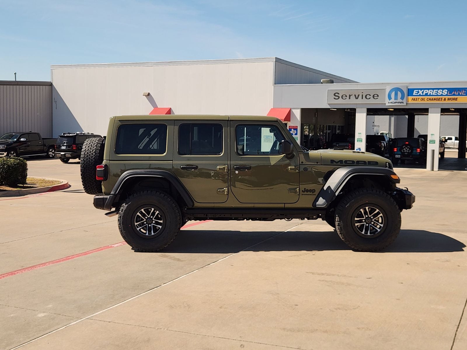 2026 Jeep Wrangler WRANGLER 4-DOOR MOAB 392