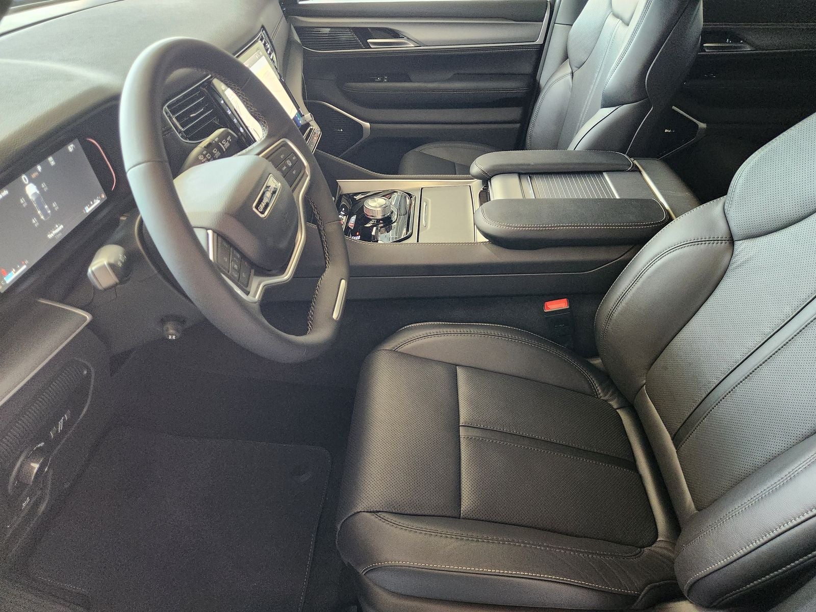 2026 Jeep Grand Wagoneer L GRAND WAGONEER L LIMITED ALTITUDE 4X4