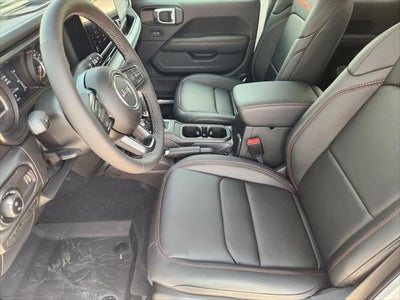 2026 Jeep Gladiator GLADIATOR SHADOW OPS 4X4