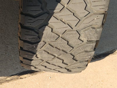 2022 RAM 1500 Classic SLT Crew Cab 4x4 5'7' Box