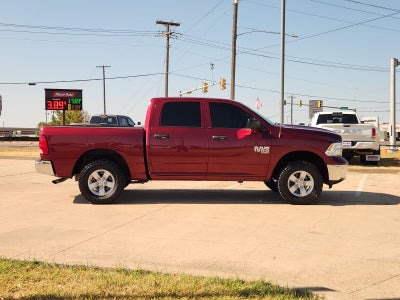 2022 RAM 1500 Classic SLT Crew Cab 4x4 5'7' Box
