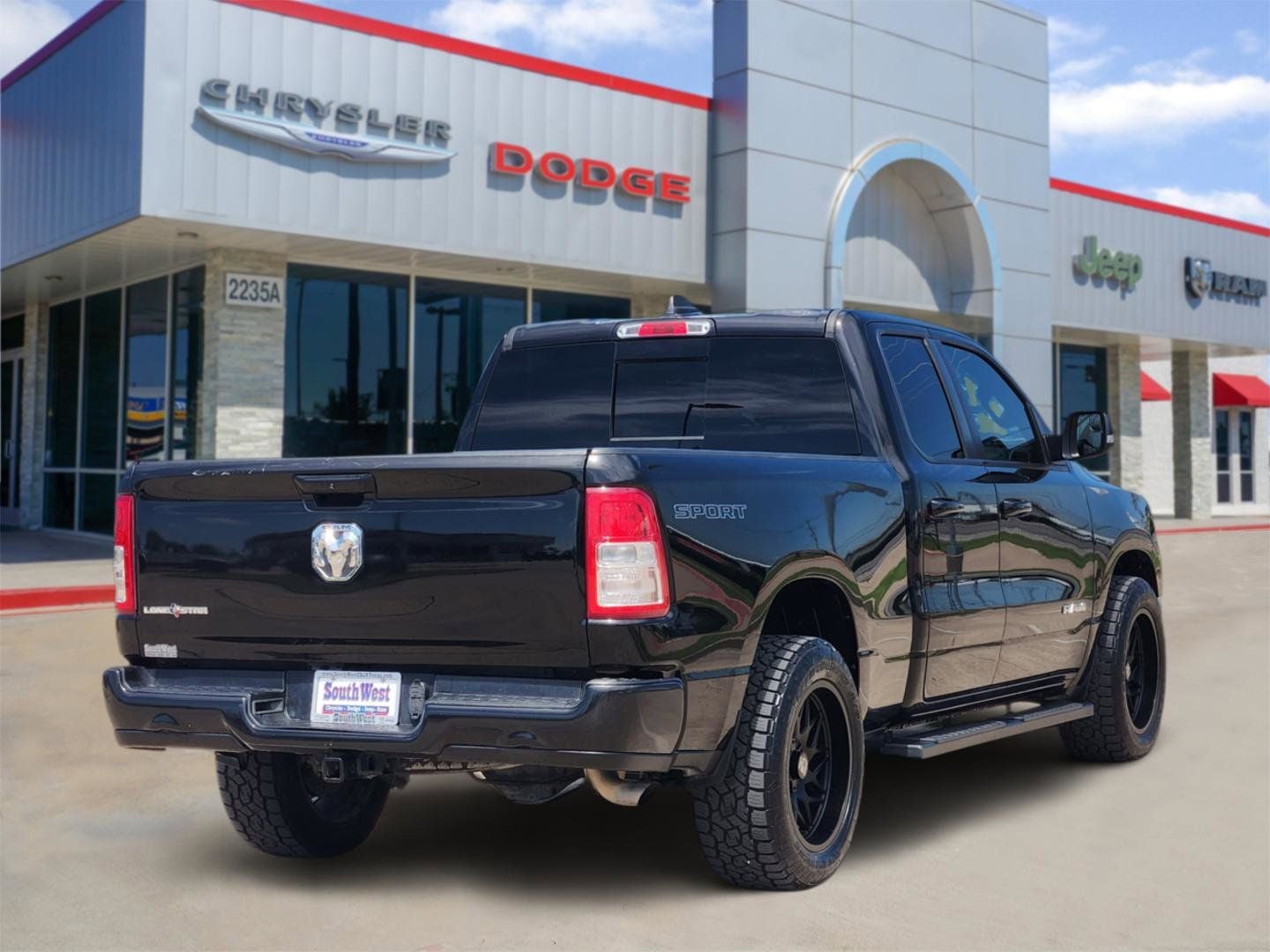 2021 RAM Ram 1500 Lone Star Quad Cab 4x2 6'4' Box