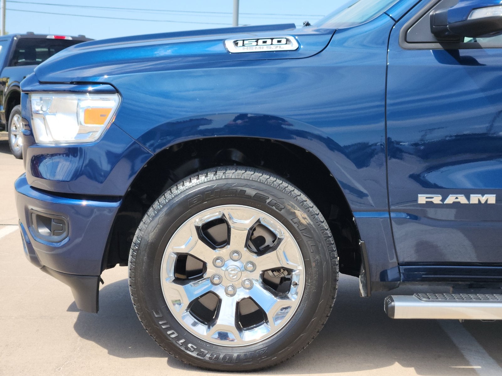 2022 RAM Ram 1500 Lone Star Quad Cab 4x2 6'4' Box