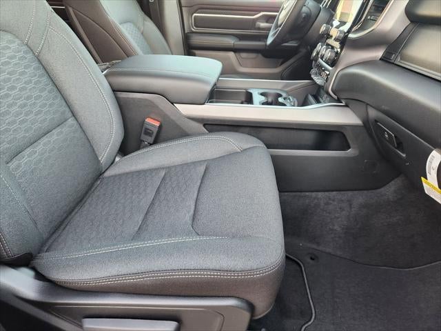 2026 RAM Ram 1500 RAM 1500 LONE STAR CREW CAB 4X2 5'7' BOX