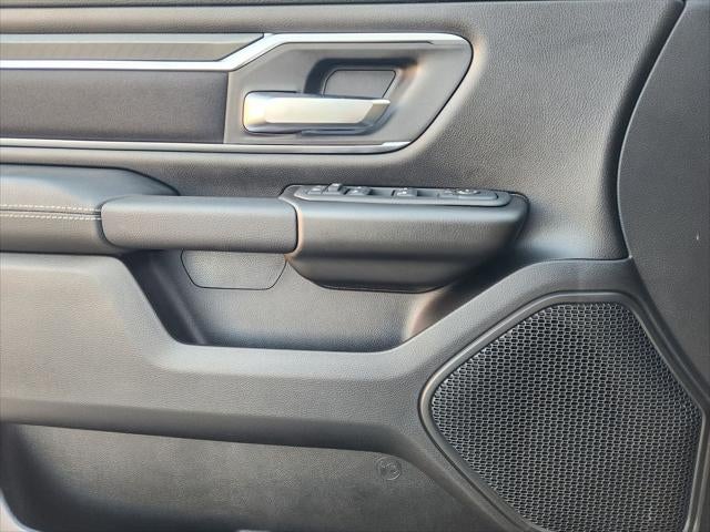 2026 RAM Ram 1500 RAM 1500 LONE STAR CREW CAB 4X2 5'7' BOX