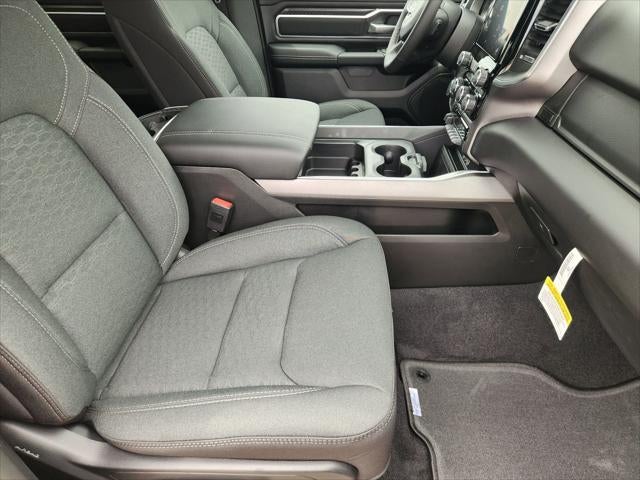 2026 RAM Ram 1500 RAM 1500 LONE STAR CREW CAB 4X2 5'7' BOX