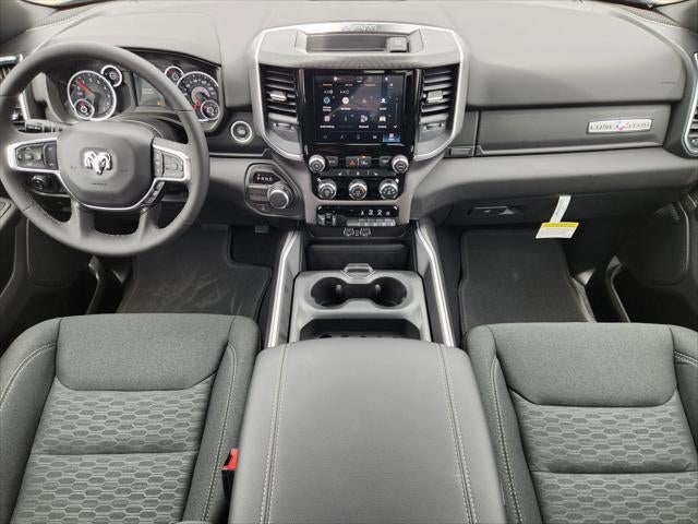 2026 RAM Ram 1500 RAM 1500 LONE STAR CREW CAB 4X2 5'7' BOX