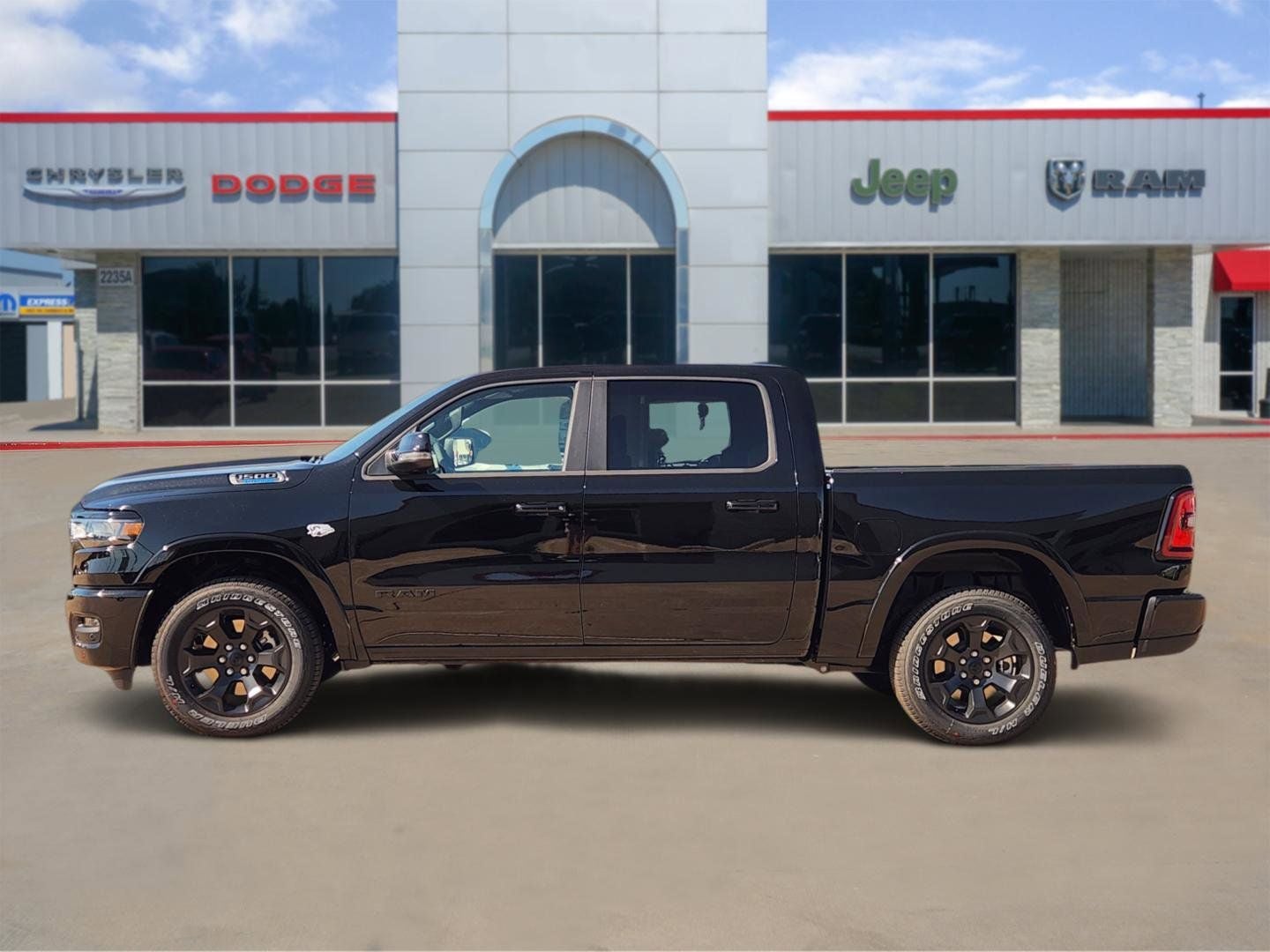 2026 RAM Ram 1500 RAM 1500 LONE STAR CREW CAB 4X2 5'7' BOX