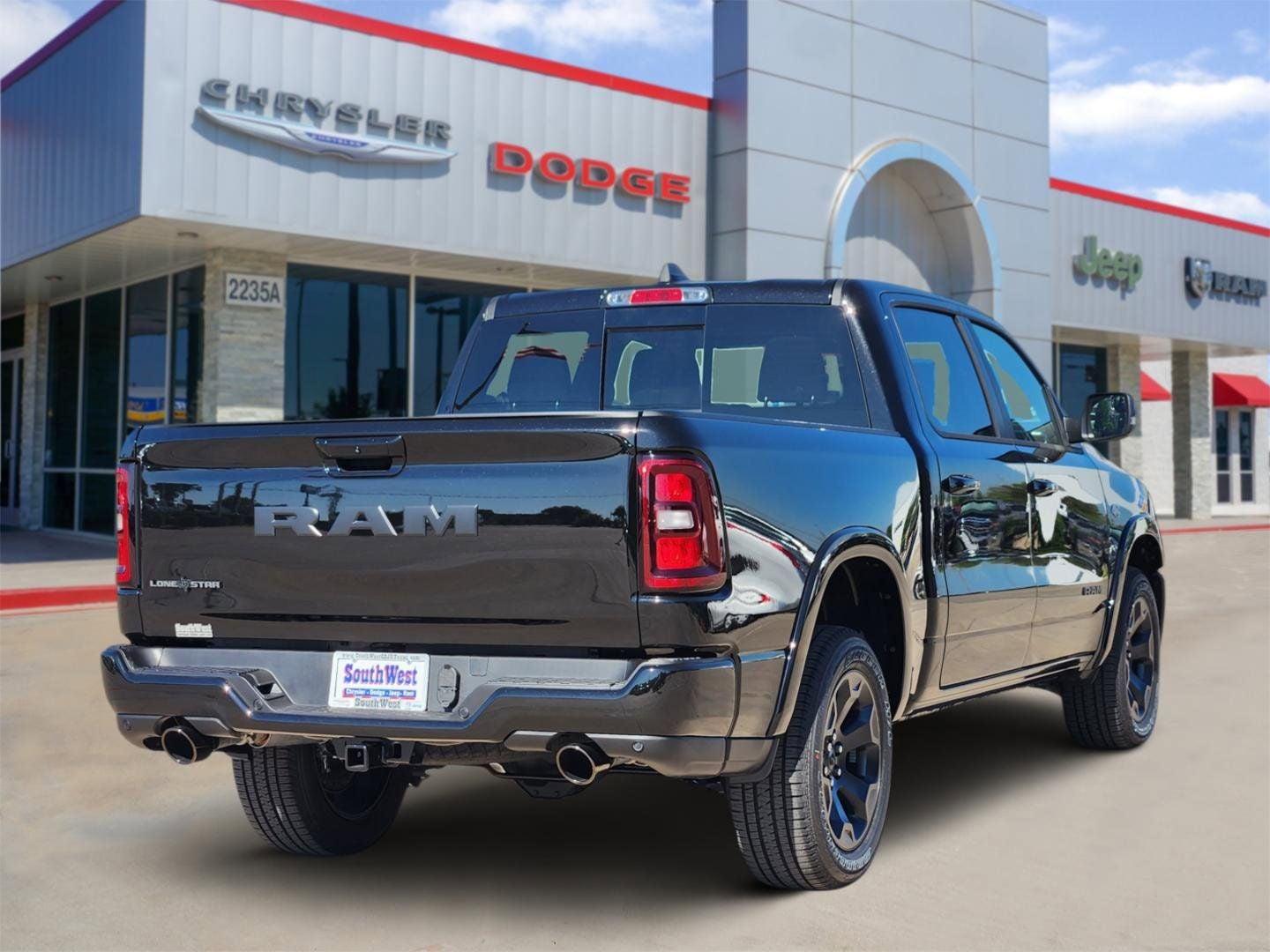 2026 RAM Ram 1500 RAM 1500 LONE STAR CREW CAB 4X2 5'7' BOX