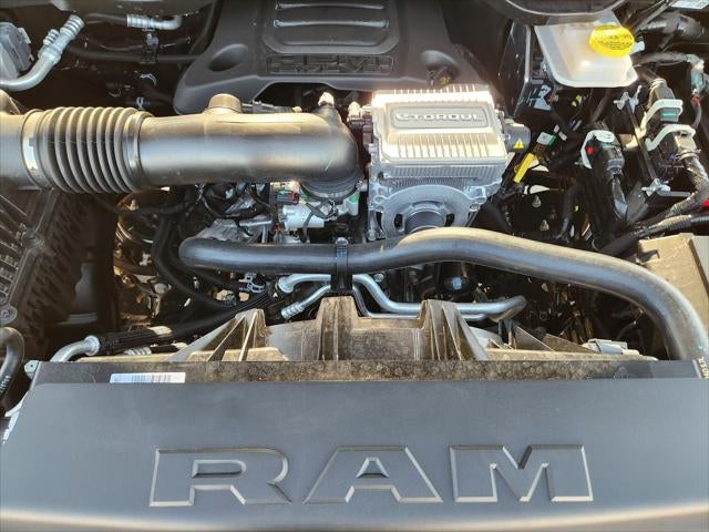 2026 RAM Ram 1500 RAM 1500 LONE STAR CREW CAB 4X2 5'7' BOX