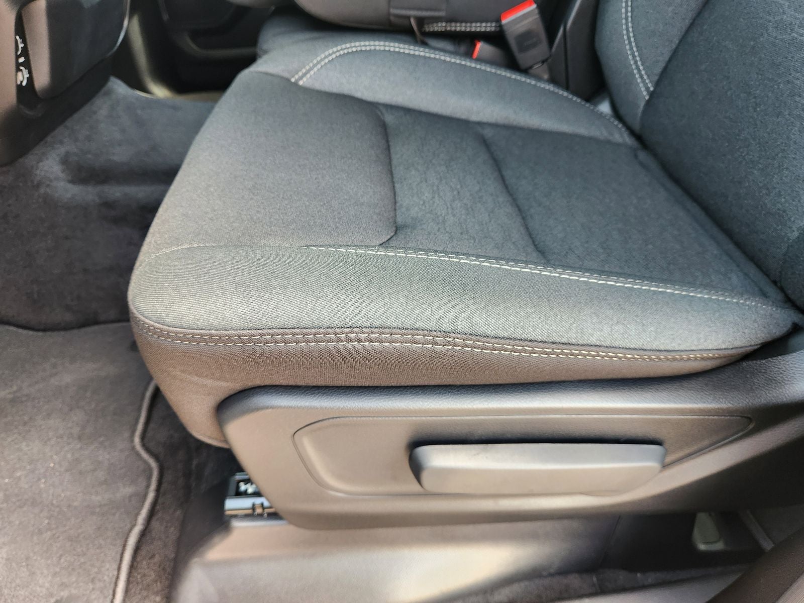 2026 RAM Ram 1500 RAM 1500 EXPRESS CREW CAB 4X2 5'7' BOX